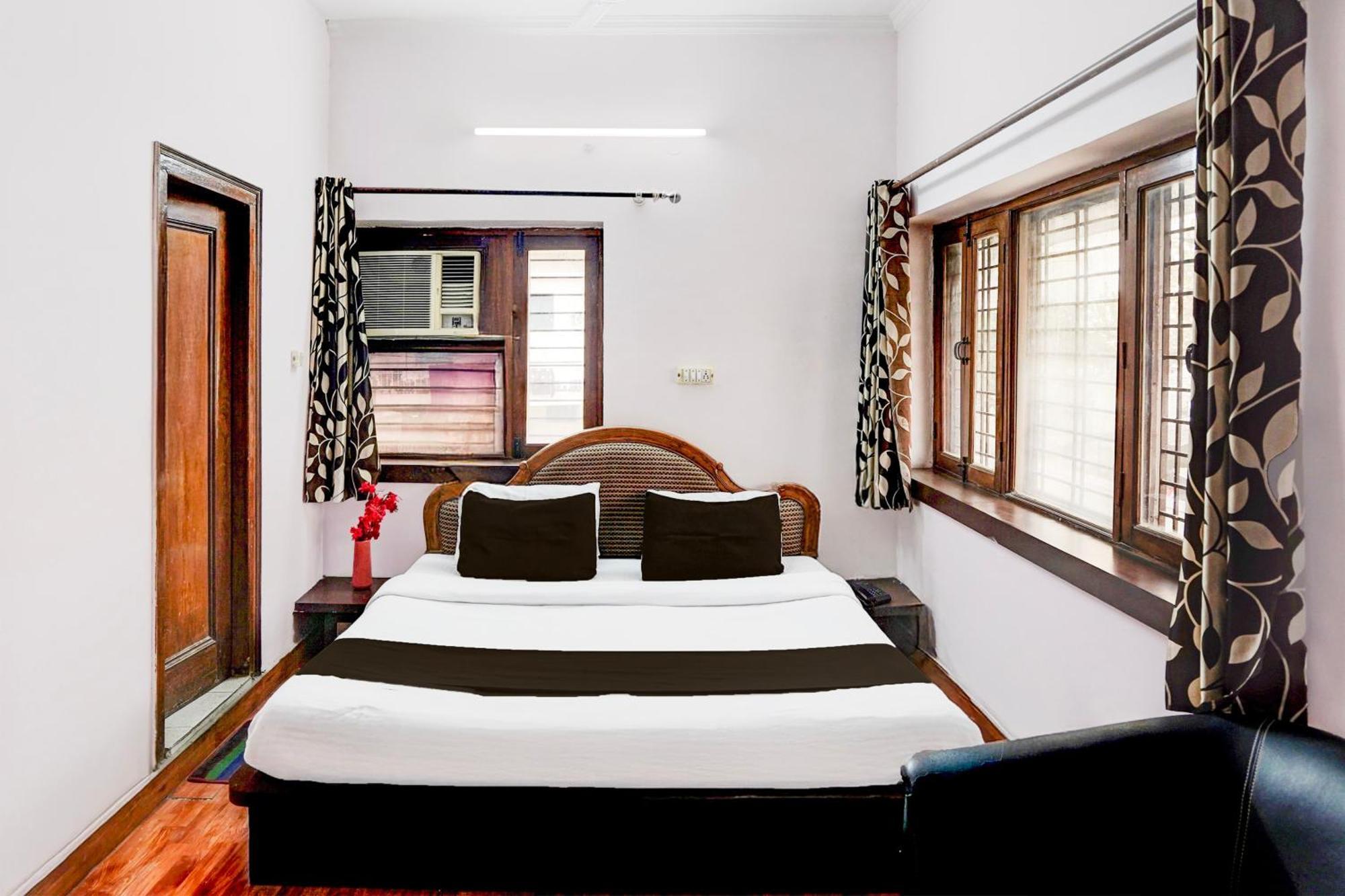 Super Hotel O Krishna Nagar Chowk Near Ongc 데라둔 외부 사진